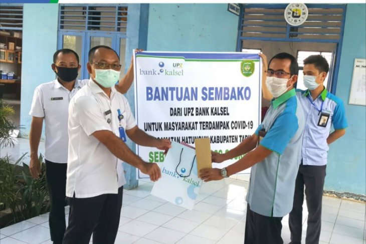 UPZ Bank Kalsel berikan bantuan sembako warga terdampak COVID-19