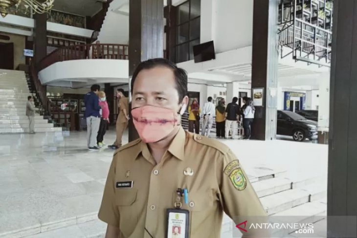 Hari kelima PSBB mulai disalurkan bantuan sembako