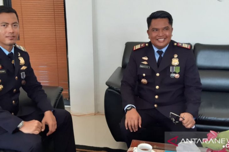 Imigrasi Batulicin longgarkan regulasi pengambilan paspor