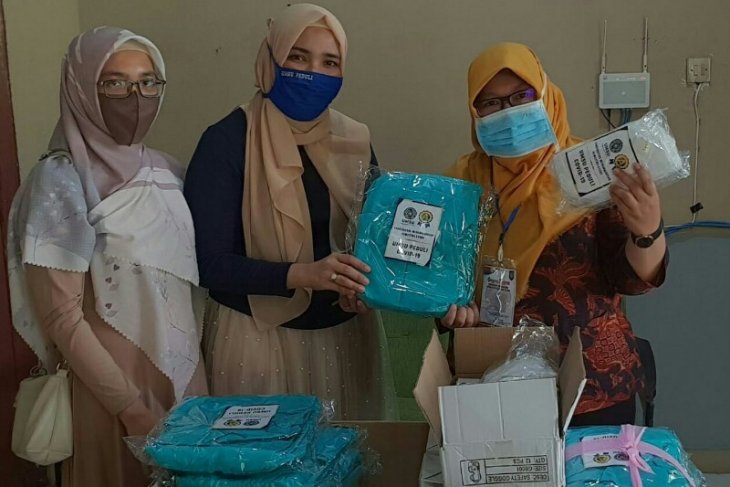 Tim UMSU Peduli COVID-19 salurkan bantuan APD ke rumah sakit
