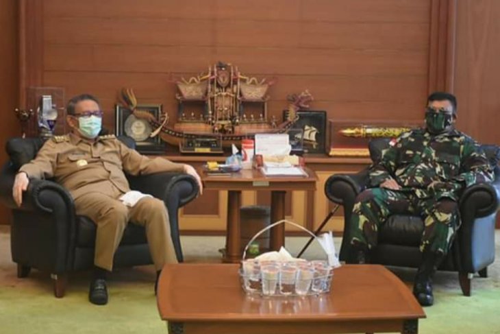 Danrem 121/Abw silahturahim pada Gubernur Kalbar bahas COVID-19