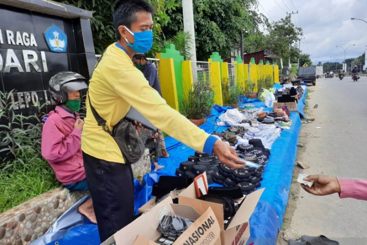 Idul Fitri dengan bayang-bayang PHK