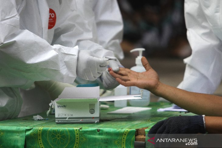 Rapid Test Di Pasar Antasari Banjarmasin