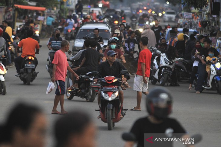 Hari pertama PSBB di Indramayu 