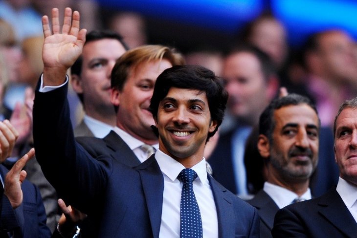 Sheikh Mansour, pemilik City Football Group kini resmi punya sembilan klub