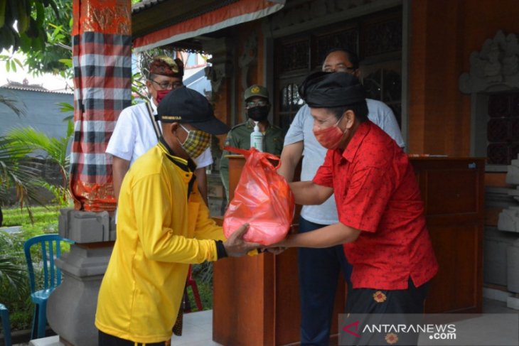 Pemkot Denpasar dapat bantuan CSR dari Universitas Dwijendra