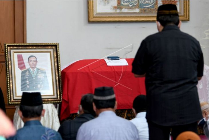 Mantan Panglima TNI meninggal dunia