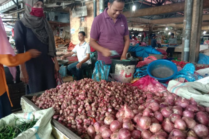 Harga bawang merah capai Rp60 ribu per kilogram