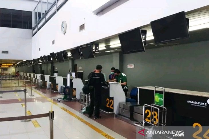 Pilihan transportasi udara ditengah pandemi COVID-19 memang harus repot