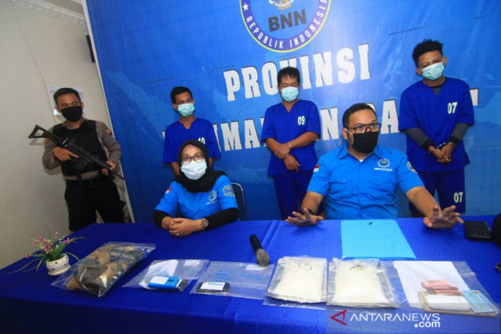 BNN Provinsi Kalbar Bekuk Kurir Narkoba Lintas Kalimantan