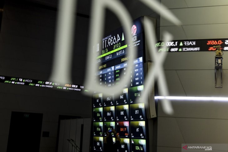IHSG menguat terangkat kenaikan bursa saham AS