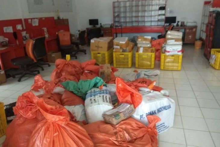 Pengiriman paket lewat pos di Lebak naik 50 persen jelang Lebaran
