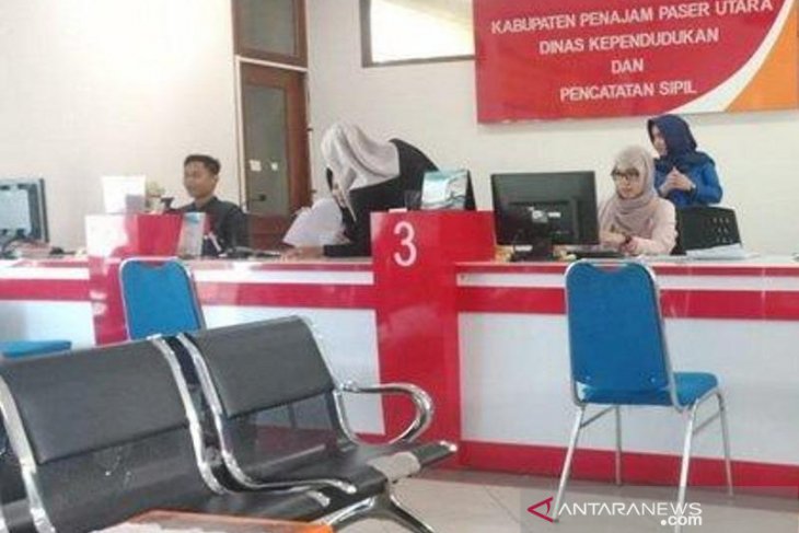Ratusan penduduk Kabupaten Penajam masih pegang suket pengganti KTP elektronik