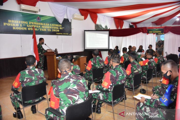 Prajurit Kodim 0906 Tenggarong ikuti latihan penanggulangan bencana