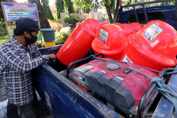 Tempat sampah khusus masker bekas