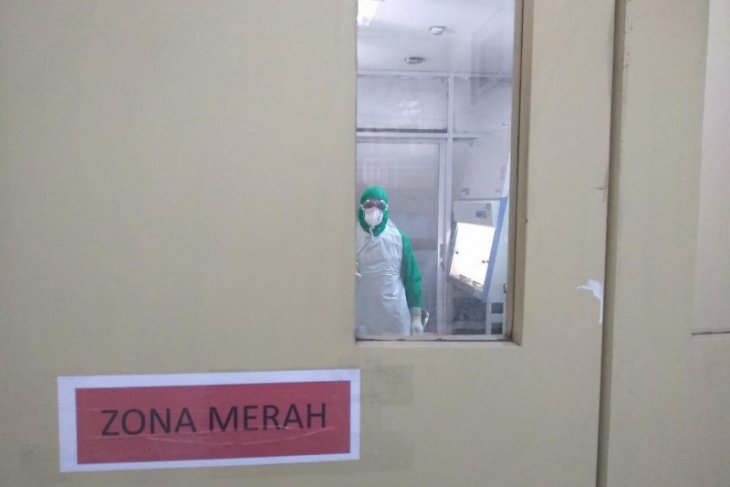 RSUD Gambiran Kediri gunakan peralatan mekanis untuk pemeriksaan PCR