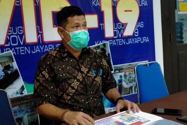 Sopir angkot di Jayapura jalani rapid test COVID-19