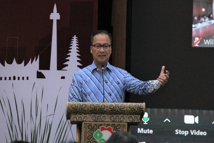 Menperin ajak masyarakat utamakan beli produk dalam negeri