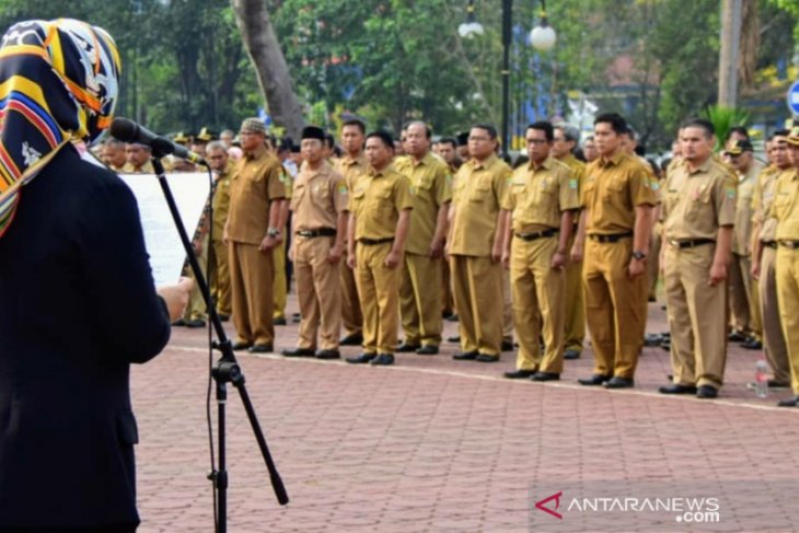 ASN harus menjadi contoh masyarakat dengan tidak mudik lebaran
