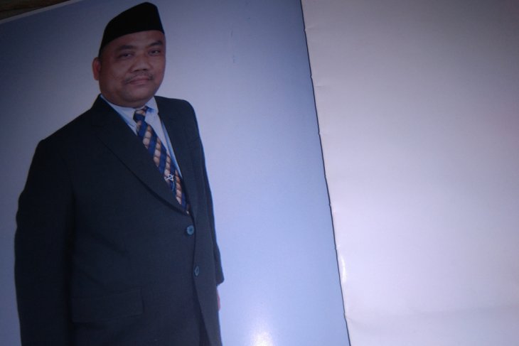 PKB bagi-bagi sembako dengan prioritas terdampak COVID-19