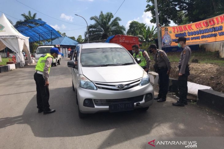 306 kendaraan pemudik masuk Bengkulu dipaksa putar balik
