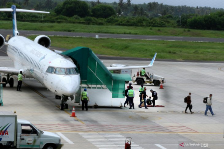 Penerbangan bandara Banyuwangi kembali dibuka