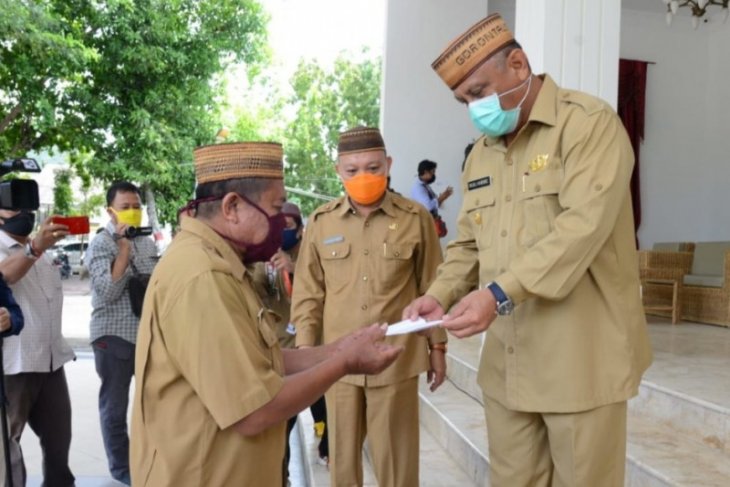 Pemprov Gorontalo mulai bayarkan THR ke ASN