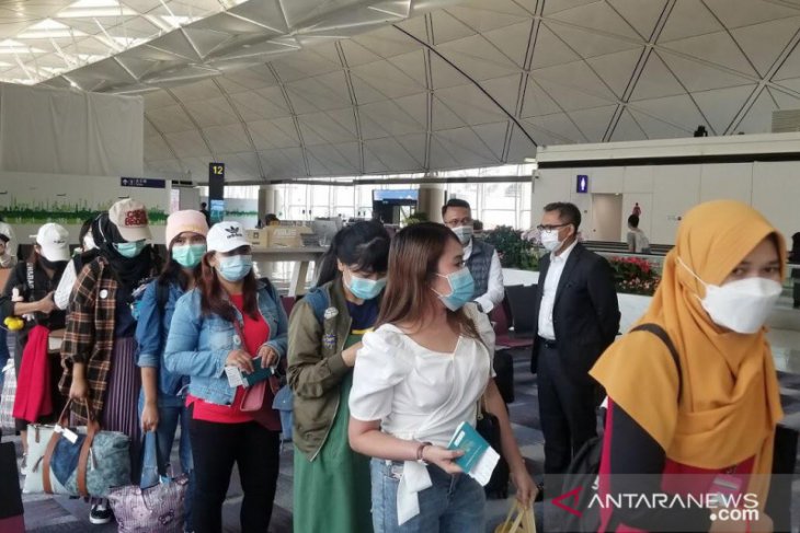 12 WNI yang terjebak di Makau akibat pandemi COVID-19 berhasil dipulangkan