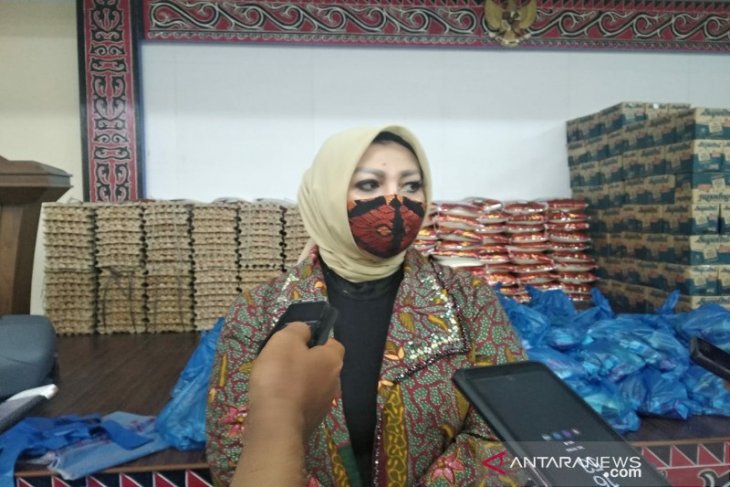 'Berdamai dengan COVID-19' langkah menumbuhkan kembali ekonomi Indonesia