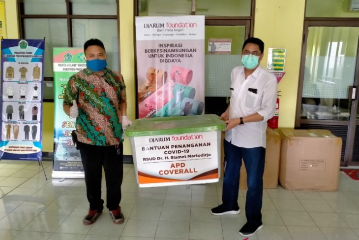 RSUD Pamekasan terima APD dari Djarum Foundation