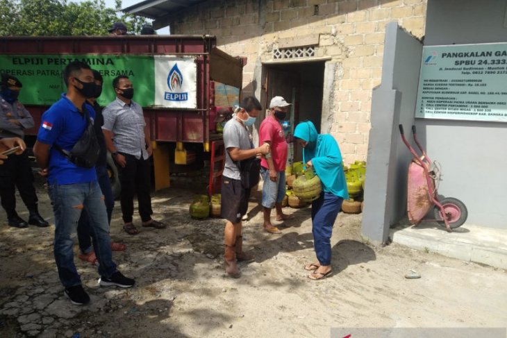 Polres Bangka Barat pantau ketersediaan elpiji jelang Idul Fitri