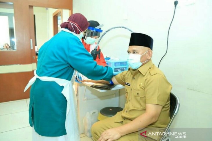 HSU's medical personnel and hospital employees undergo rapid test