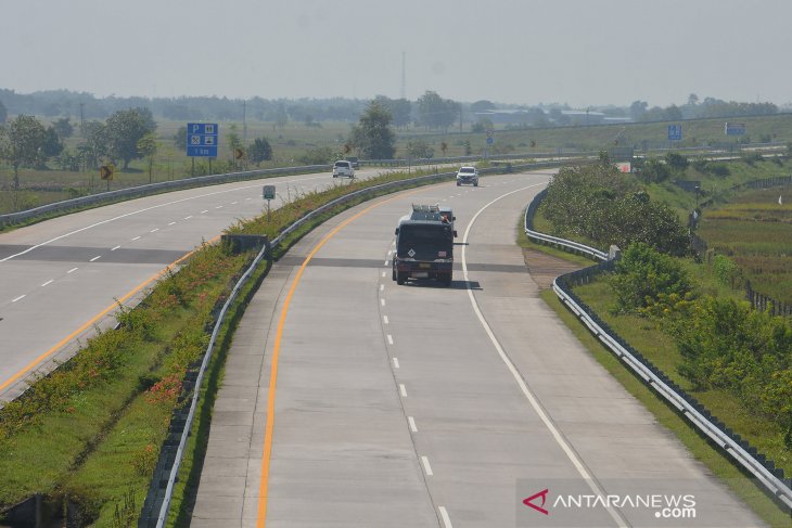 Tol Jombang sepi