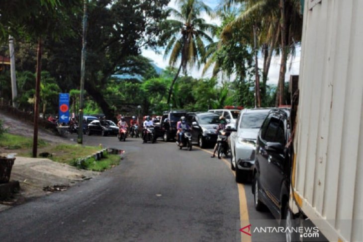 Objek wisata Sukabumi diserbu wisatawan, PSBB tidak maksimal