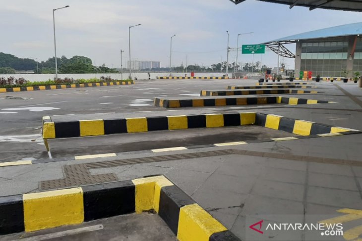 Terminal Pulo Gebang Jaktim layani kedatangan penumpang selama 24 jam