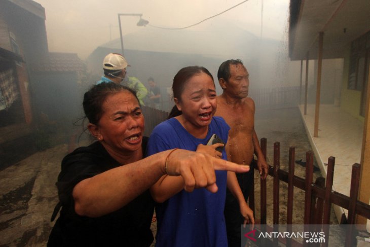 Kebakaran Rumah Padat Penduduk Di Banjarmasin