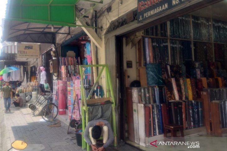 Pertokoan di Kota Medan pada hari ketujuh Lebaran ramai
