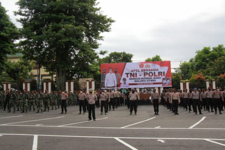 Polda Maluku Utara gelar apel hadapi penerapan normal baru