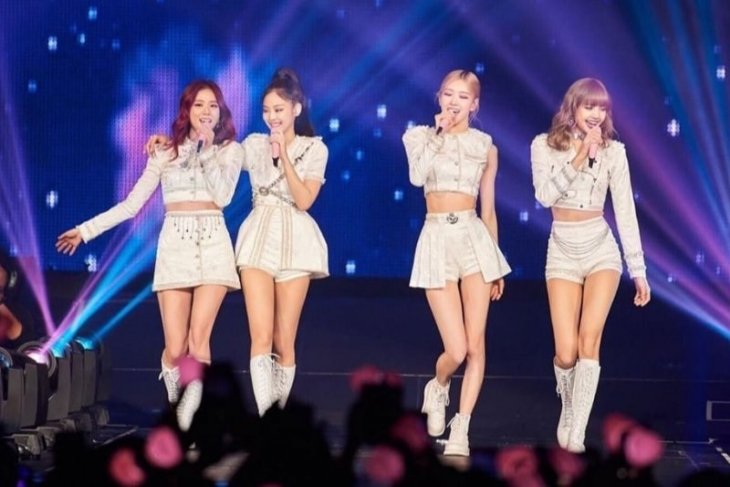 BLACKPINK posisi ketiga artis dengan