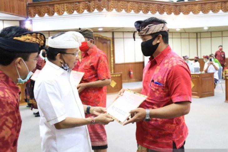 Gubernur Koster gelontorkan stimulus untuk koperasi terdampak COVID-19