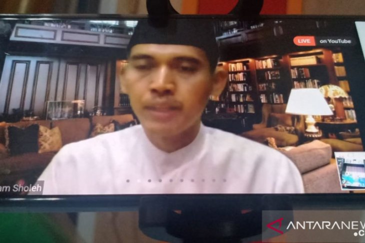 Alumni dorong