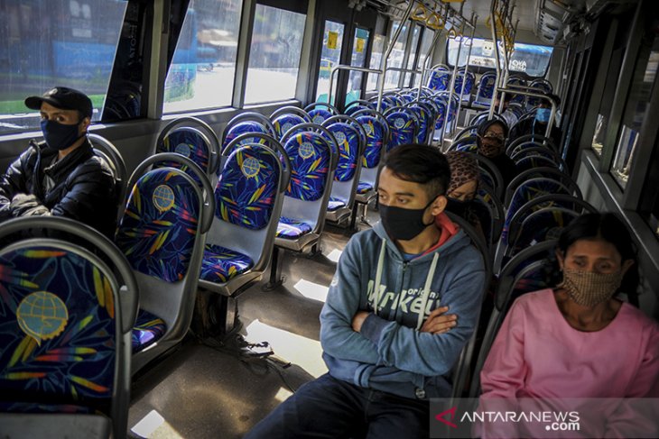 Bus Damri di Bandung kembali beroperasi 