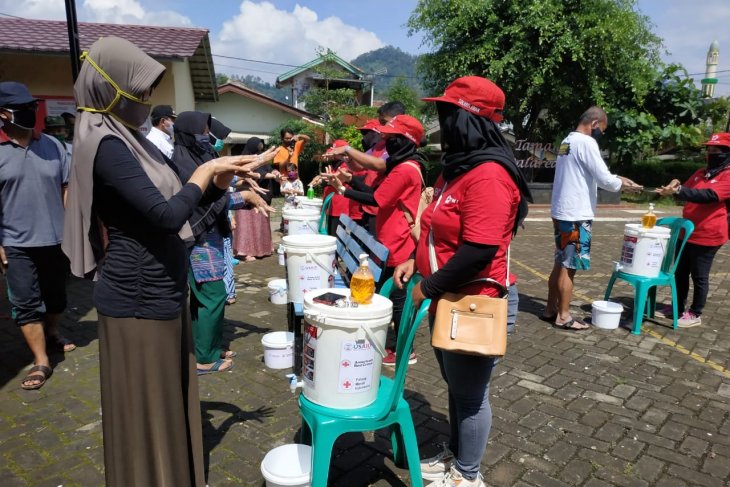 PMI Kota Sukabumi sosialisasikan adaptasi kebiasaan baru kepada masyarakat