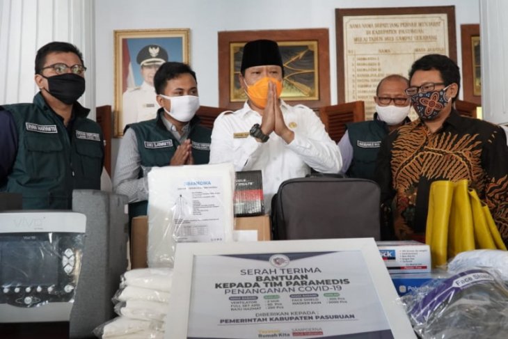 Hoaks, Bupati Pasuruan sakit setelah disuntik vaksin COVID-19