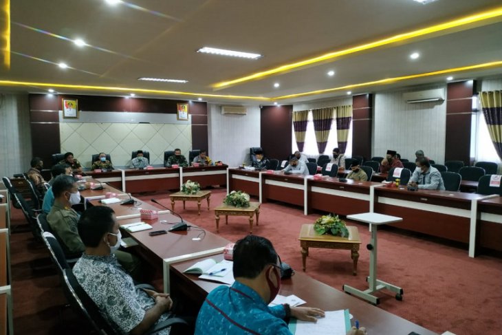 Pemkab Paser masih kaji penerapan new normal