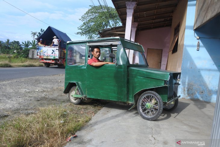 Kendaraan listrik buatan warga