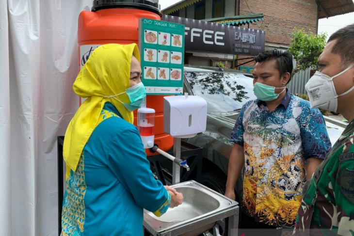 Pemkot Tangsel mulai beri kelonggaran restoran layani makan di tempat