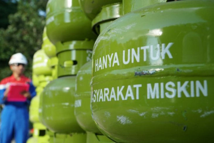 Bupati Kayong Utara harapkan setiap desa miliki pangkalan elpiji subsidi