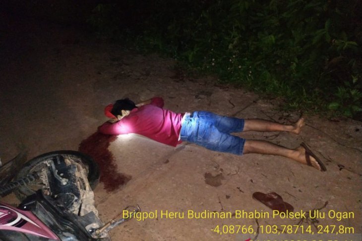 Polres OKU selidiki temuan mayat bersimbah darah di jalan