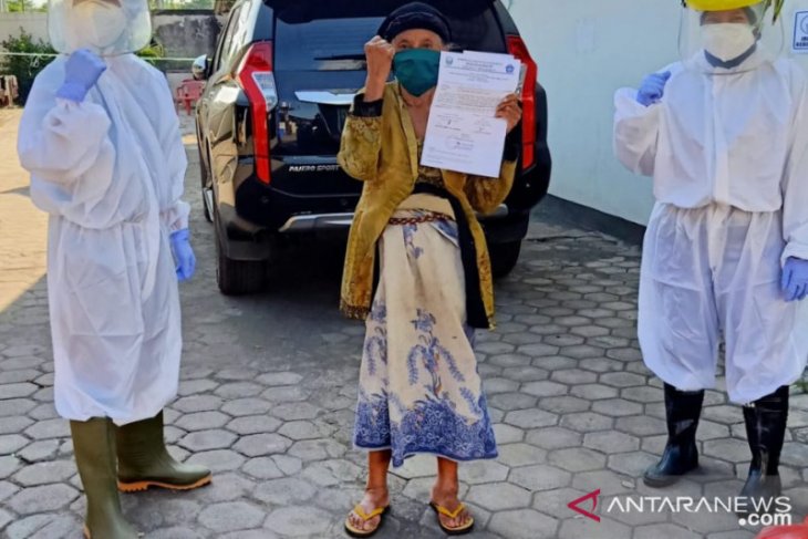 Nenek 89 tahun sembuh dari COVID-19